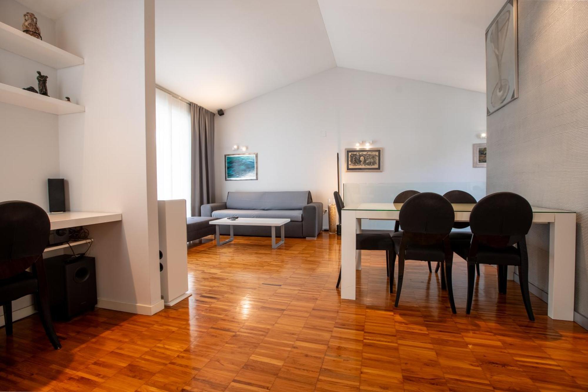 Apartma In The Heart Of