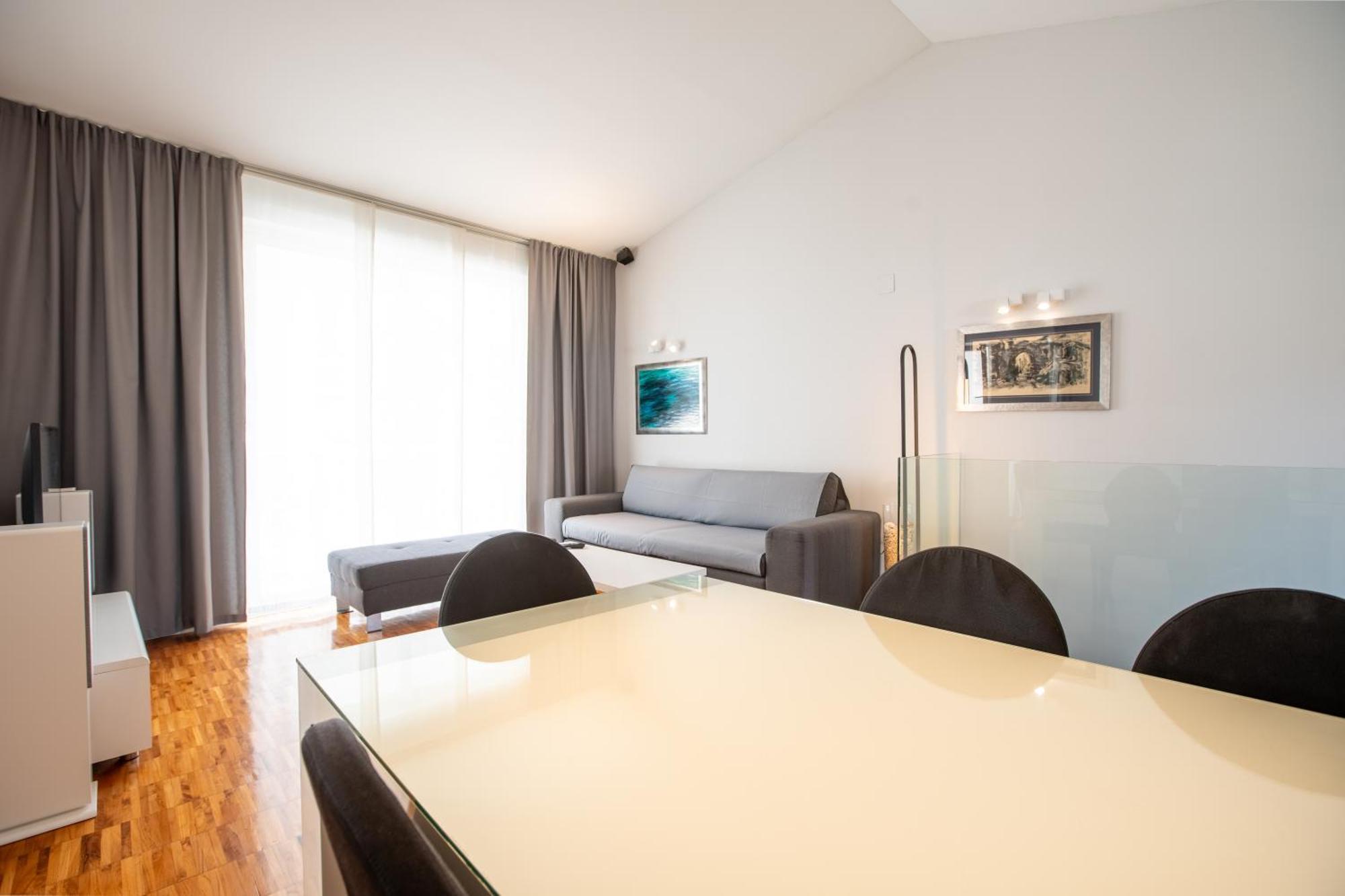 In The Heart Of Apartma